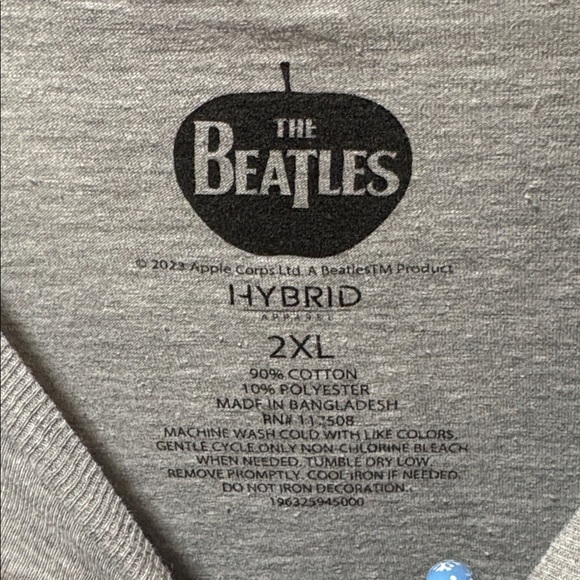 Gray The Beatles Abbey Road T-Shirt - Picture 2 of 2
